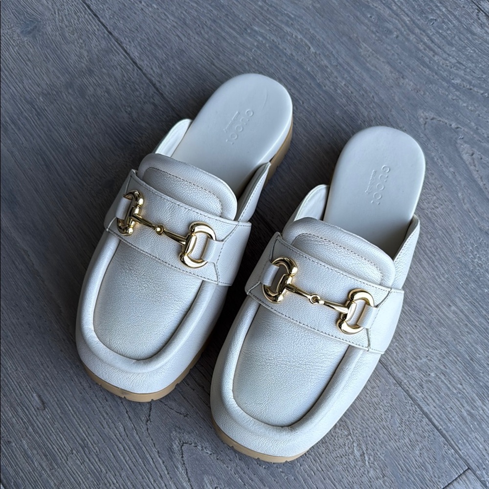 Gucci Ivory Mules, 37.5